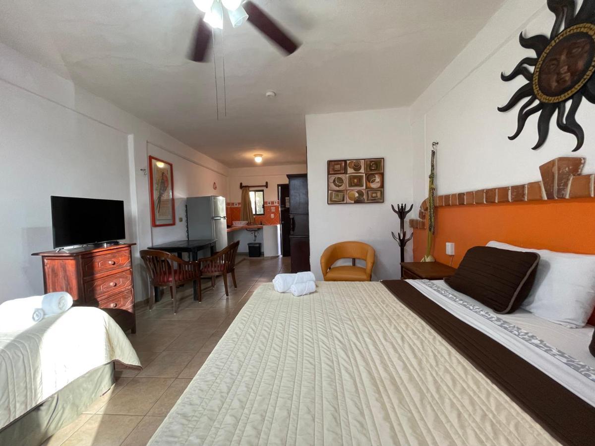 Suites Fenicia (Adults Only) Playa del Carmen Exteriér fotografie