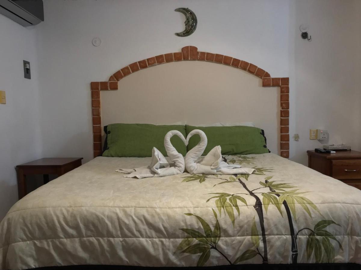 Suites Fenicia (Adults Only) Playa del Carmen Exteriér fotografie