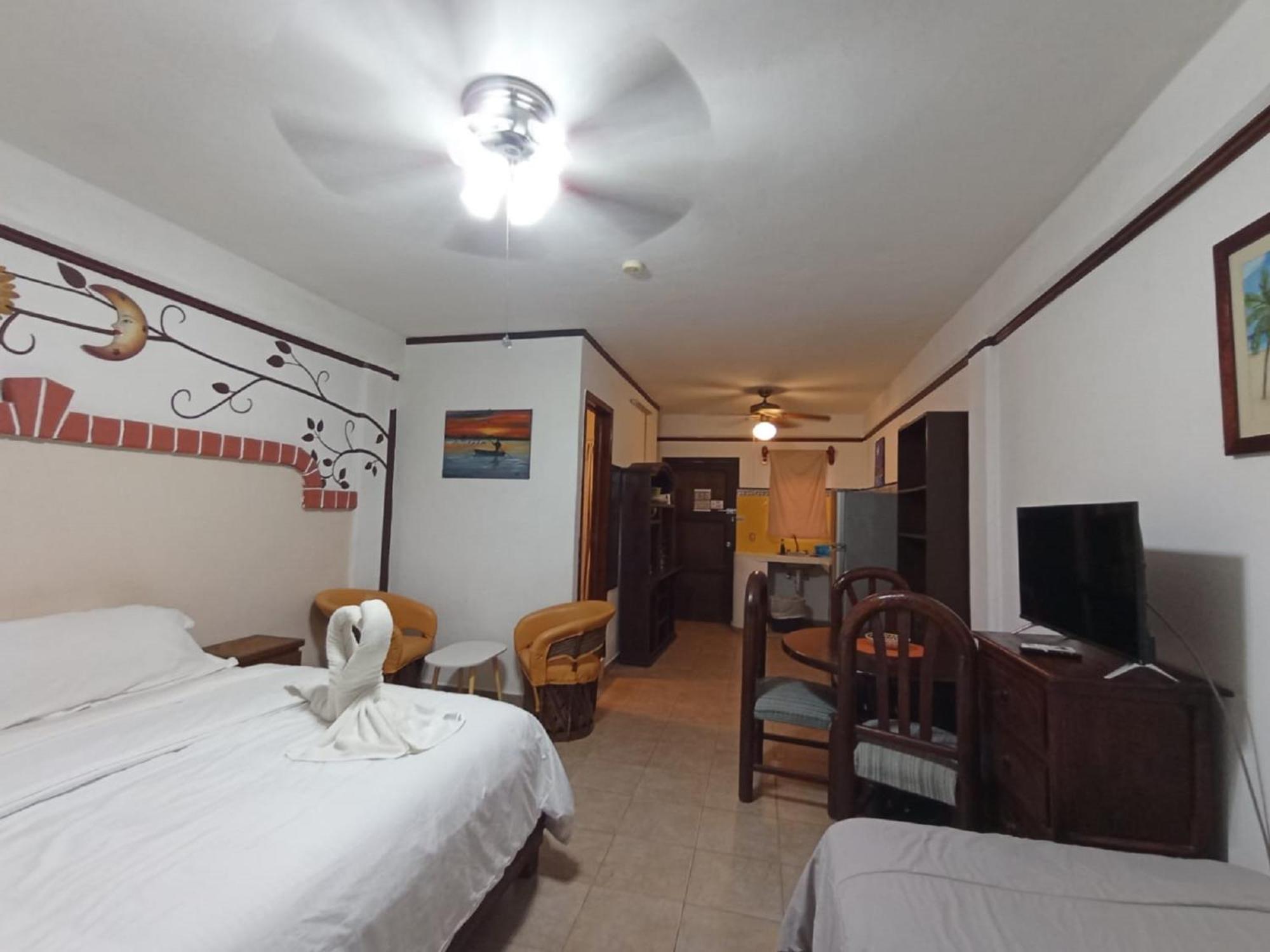 Suites Fenicia (Adults Only) Playa del Carmen Exteriér fotografie